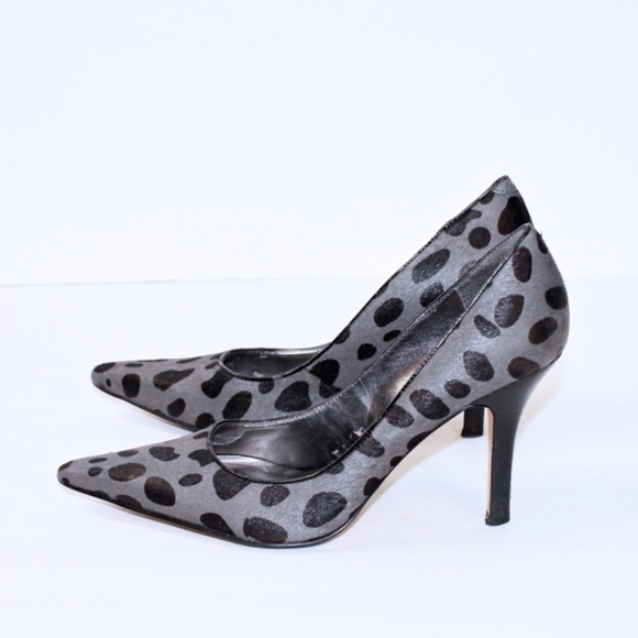 Nine West Black and Gray Cowhide Leopard Heels Size (5.5) - Picture 7 of 8